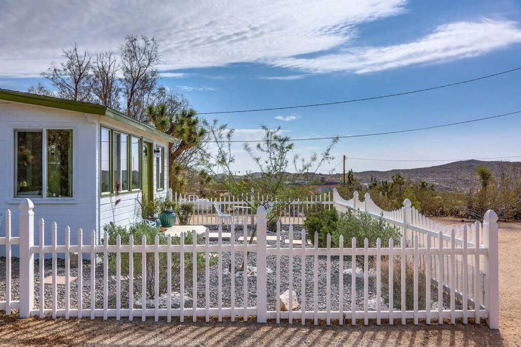 Jt Cottage Yucca Valley Εξωτερικό φωτογραφία